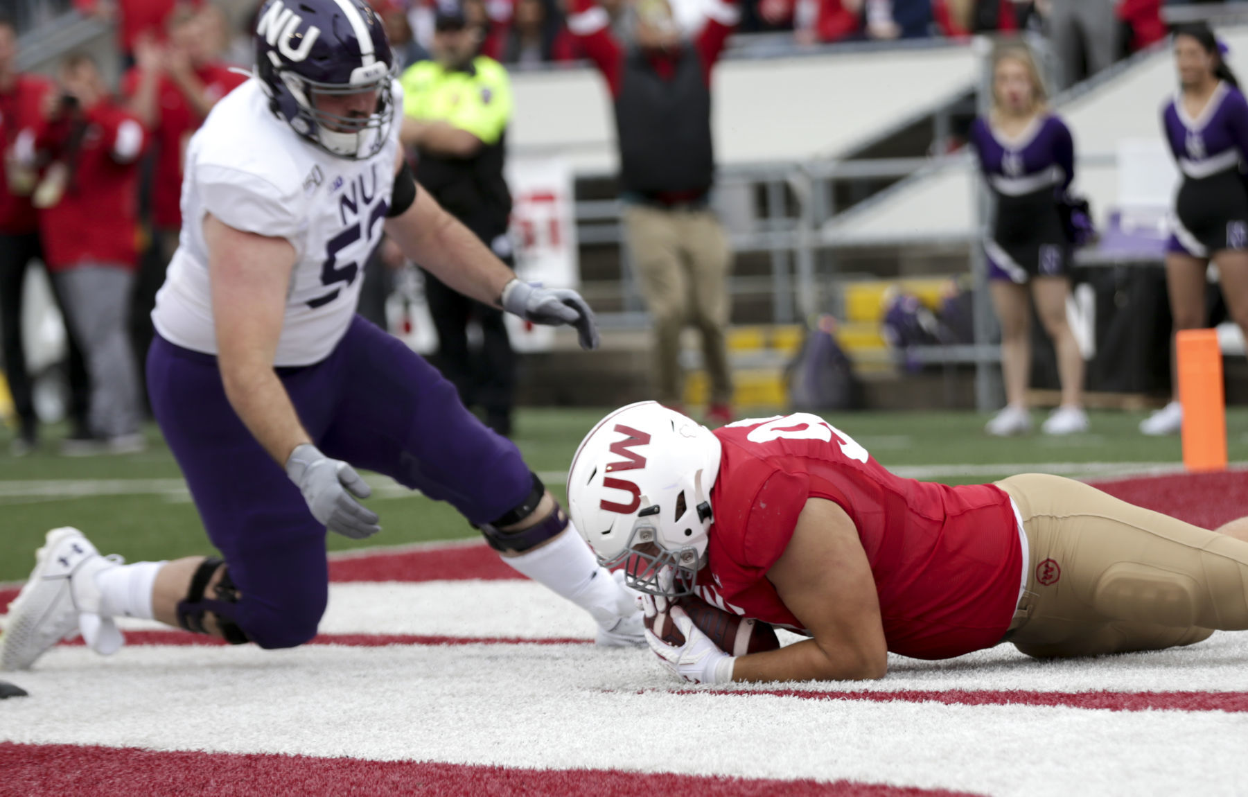 Badgers 24, Wildcats 15